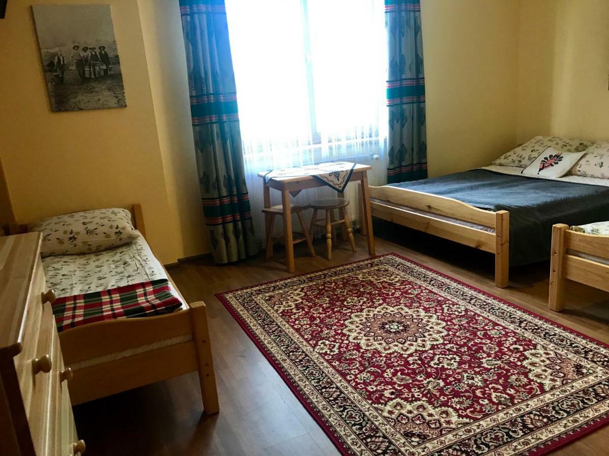 Pokoje Goscinne U Jaska Zab Exterior foto